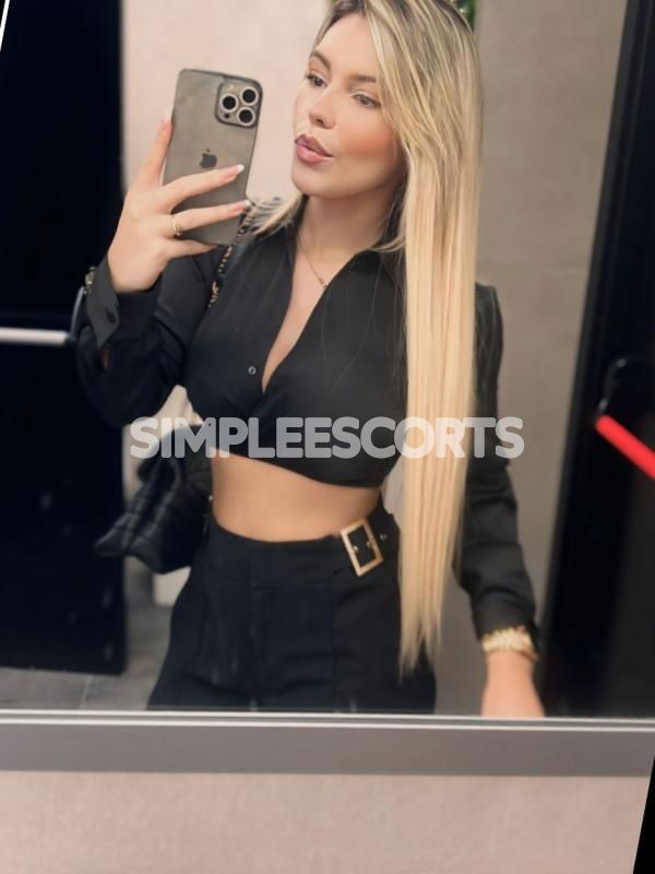 Escort 🇧🇷 Brasiliana a Rende: 3458443248 - Dani Brasiliana