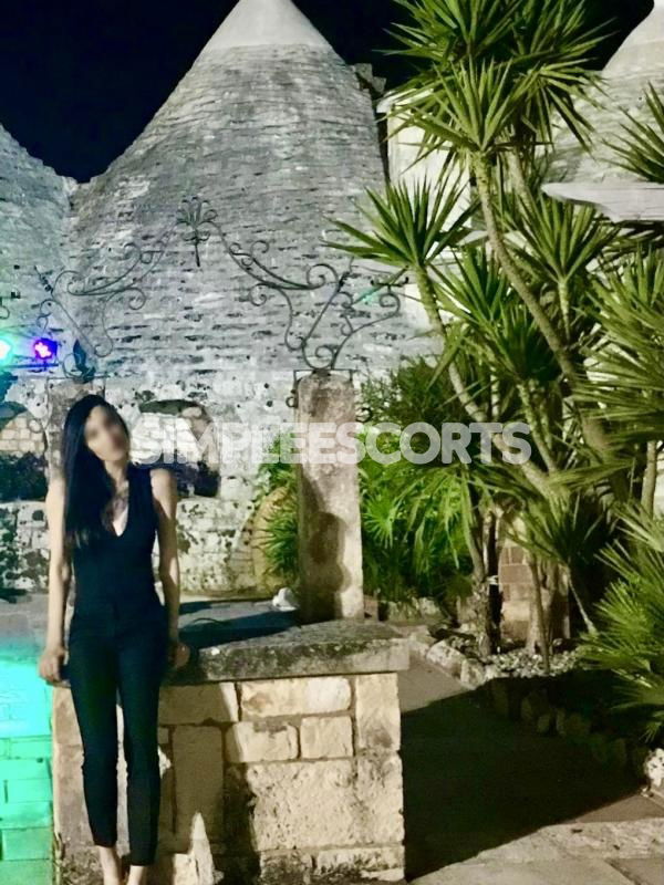 Escort 🇮🇹 Italiana a Alba: 3339043295 - Alessia La Pugliese