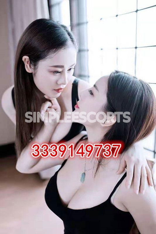 Escort a Ravenna: 3339149737 - 😘😘NUOVA ARRIVATA💖Due splendide e affascinanti ragazze Massimo relax per offrirti il massimo del piacere😘😘