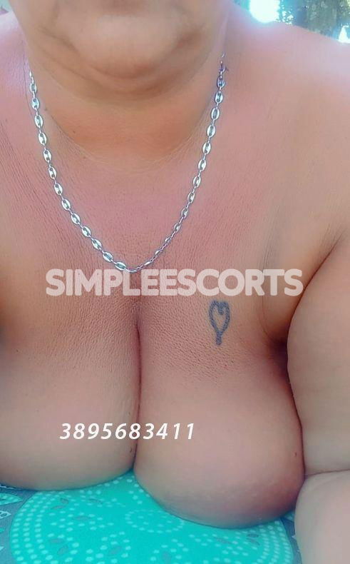 Escort 🇮🇹 Italiana a Salerno: 3895683411 - LUCIA 😈 MILF  ITALIANA  😈 VIDEOCHIAMATA 😈 FOTO  E  VIDEO  PERSONALIZZATI