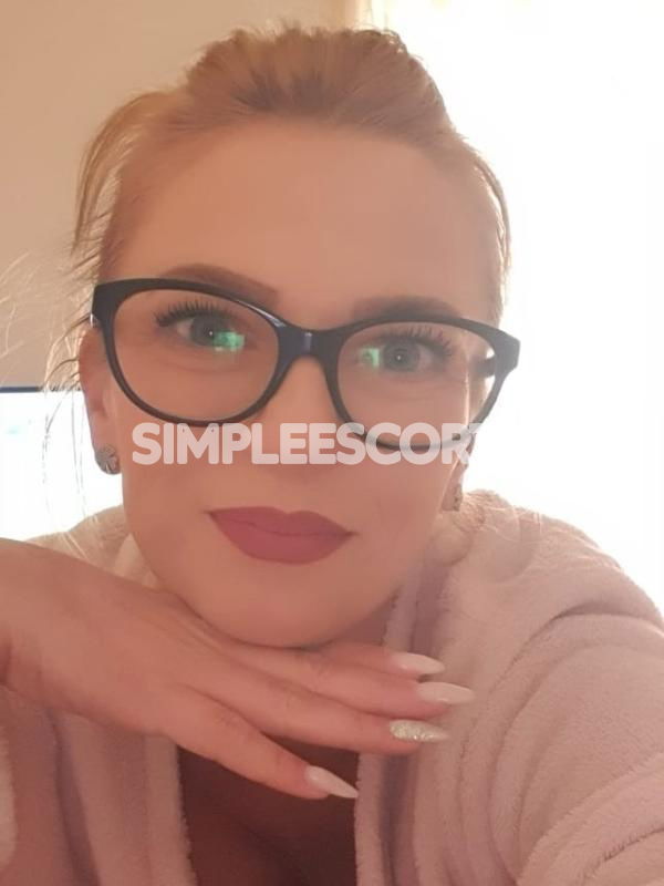 Escort 🇷🇴 Rumena a Roma: 3209656548 - Laura