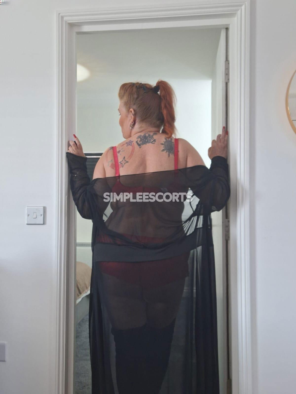 🇬🇧 British Escorts in Southport: 7519494704 - PR9!! HI MY NAME IS ELLENA! I'M BRITISH - A GORGEOUS CURVACIOUS REDHEAD TO MAKE YOUR FANTASIES A REALITY!! A REAL WOMAN TO HOLD, MY CURVES SPEAK FOR THEMSELVES!!! ALL KISSES, CUDDLES AND KINKS WELCOMED!!